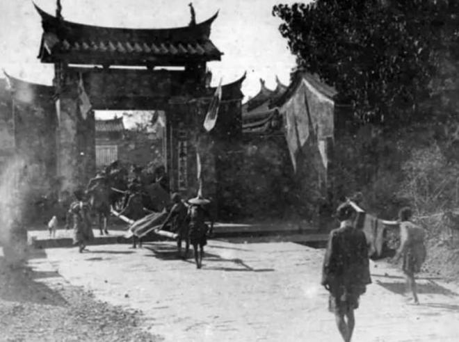在蔣家控制下的臺灣地區(qū)是如何產生的？并且贏下了(圖11)