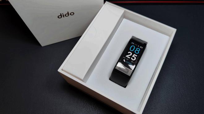 智能手環(huán)能夠測(cè)心電圖？dido Y1S心電血壓健康手環(huán)測(cè)評(píng)(圖2)